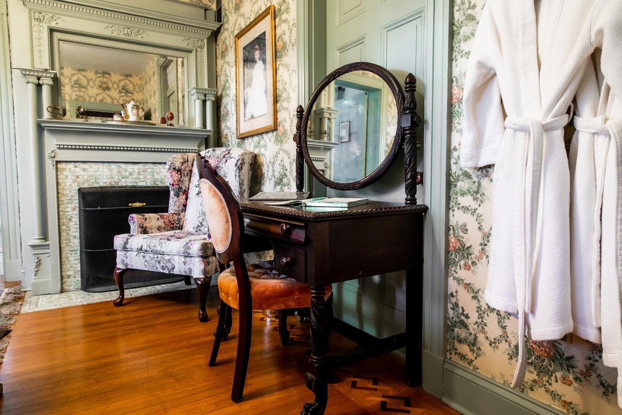 The Emig Mansion Bed and Breakfast York Rum bild