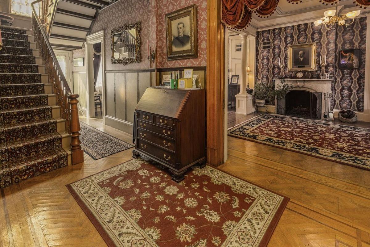 The Emig Mansion Bed and Breakfast York Exteriör bild