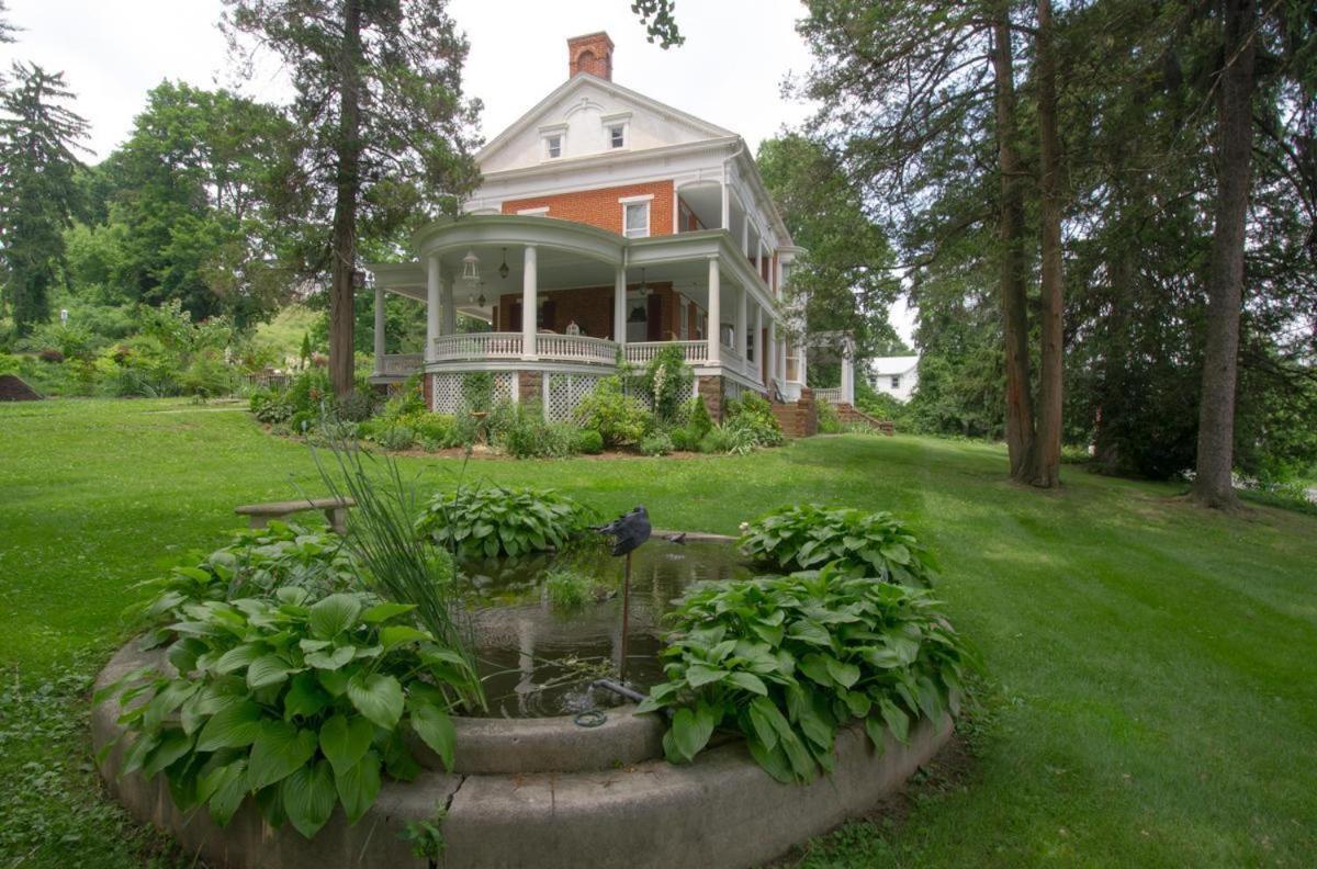 The Emig Mansion Bed and Breakfast York Exteriör bild